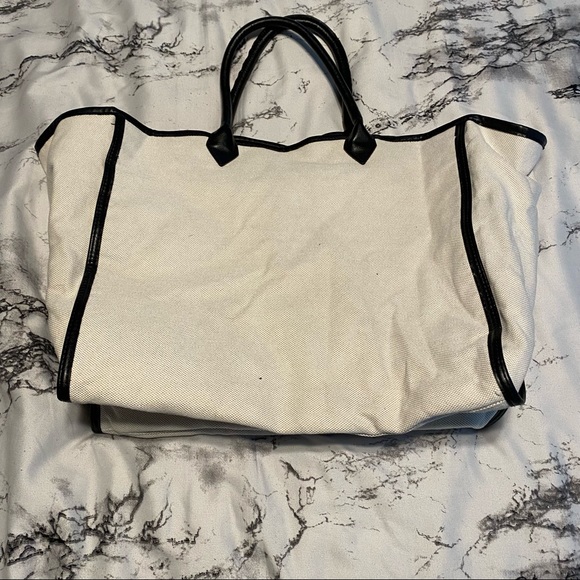 Victoria Secret limited edition Tote Bag - Picture 2 of 6